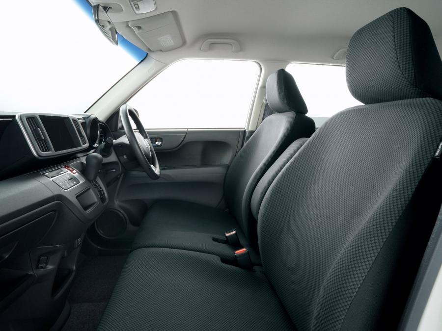  Honda N One Premium Tourer 2012 года  (фото 2 из 8)